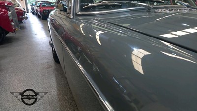 Lot 512 - 1972 MG B GT