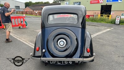 Lot 554 - 1936 MORRIS 10