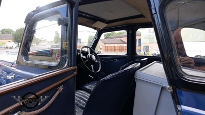 Lot 552 - 1937 MORRIS 10