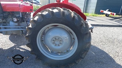 Lot 220 - 1962 MASSEY FERGUSON