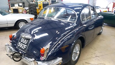Lot 664 - 1967 JAGUAR MK11 240