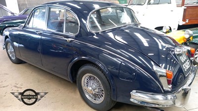Lot 664 - 1967 JAGUAR MK11 240