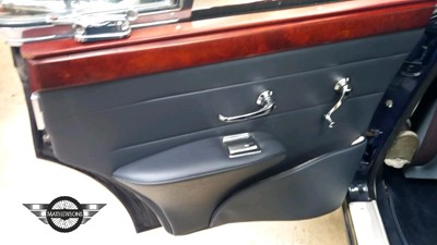 Lot 664 - 1967 JAGUAR MK11 240