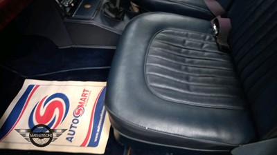 Lot 664 - 1967 JAGUAR MK11 240