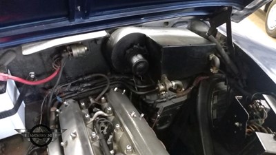 Lot 664 - 1967 JAGUAR MK11 240