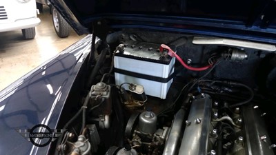 Lot 664 - 1967 JAGUAR MK11 240