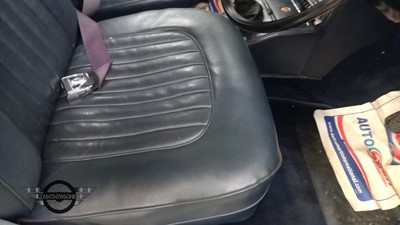 Lot 664 - 1967 JAGUAR MK11 240