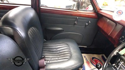 Lot 664 - 1967 JAGUAR MK11 240