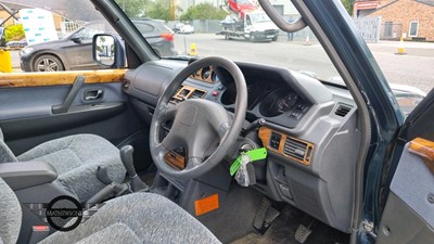 Lot 616 - 1998 MITSUBISHI SHOGUN GLS TD