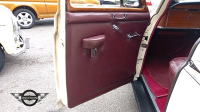 Lot 641 - 1961  ROVER 100