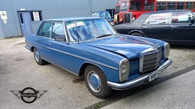 Lot 205 - 1973 MERCEDES 280 E