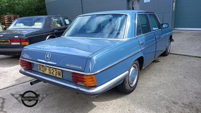 Lot 205 - 1973 MERCEDES 280 E