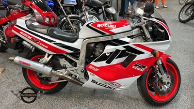 Lot 612 - 1991 SUZUKI GSXR 750