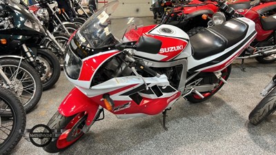 Lot 612 - 1991 SUZUKI GSXR 750