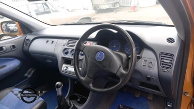 Lot 246 - 2000 HONDA HR-V