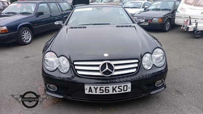 Lot 489 - 2006 MERCEDES SL500 AUTO