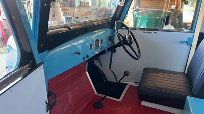 Lot 111 - 1952 FORDSON ICE CREAM VAN