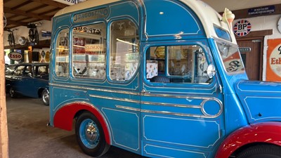 Lot 111 - 1952 FORDSON ICE CREAM VAN