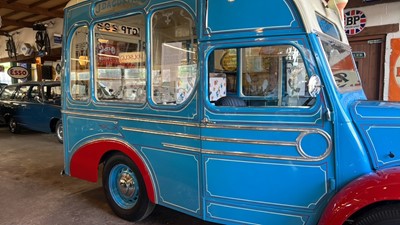 Lot 111 - 1952 FORDSON ICE CREAM VAN