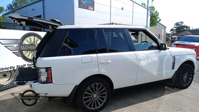 Lot 229 - 2011 LAND ROVER RANGE ROVER AUTOB S/CV8 A