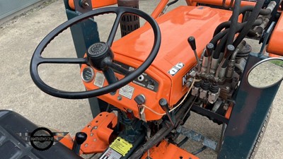 Lot 561 - KUBOTA TRACTOR B4200