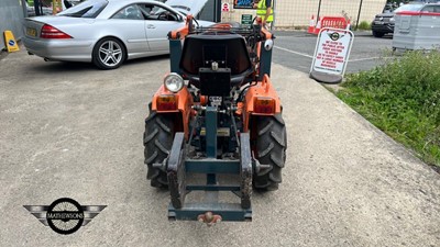 Lot 561 - KUBOTA TRACTOR B4200