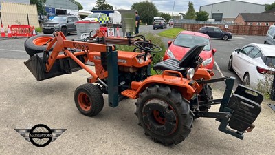 Lot 561 - KUBOTA TRACTOR B4200