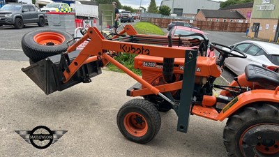 Lot 561 - KUBOTA TRACTOR B4200