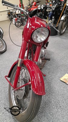 Lot 493 - 1954 ARIEL HN350 RED HUNTER