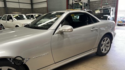 Lot 200 - 2001 MERCEDES SLK200 KOMPRESSOR AUTO