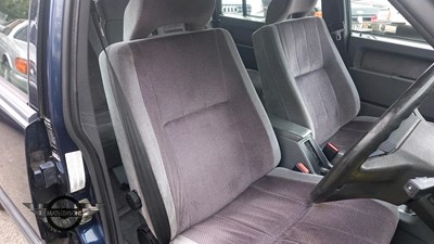 Lot 403 - 1994 VOLVO 940 S AUTO