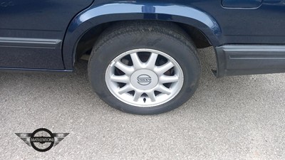 Lot 403 - 1994 VOLVO 940 S AUTO