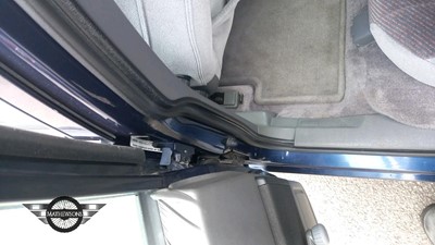 Lot 403 - 1994 VOLVO 940 S AUTO