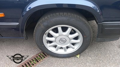 Lot 403 - 1994 VOLVO 940 S AUTO