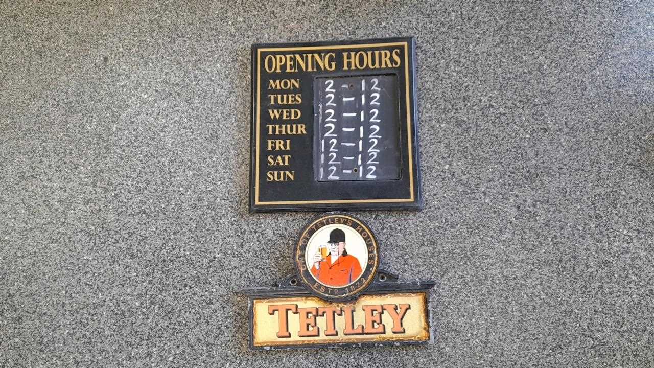 Lot 157 - VINTAGE TETLEY OPENING SIGN