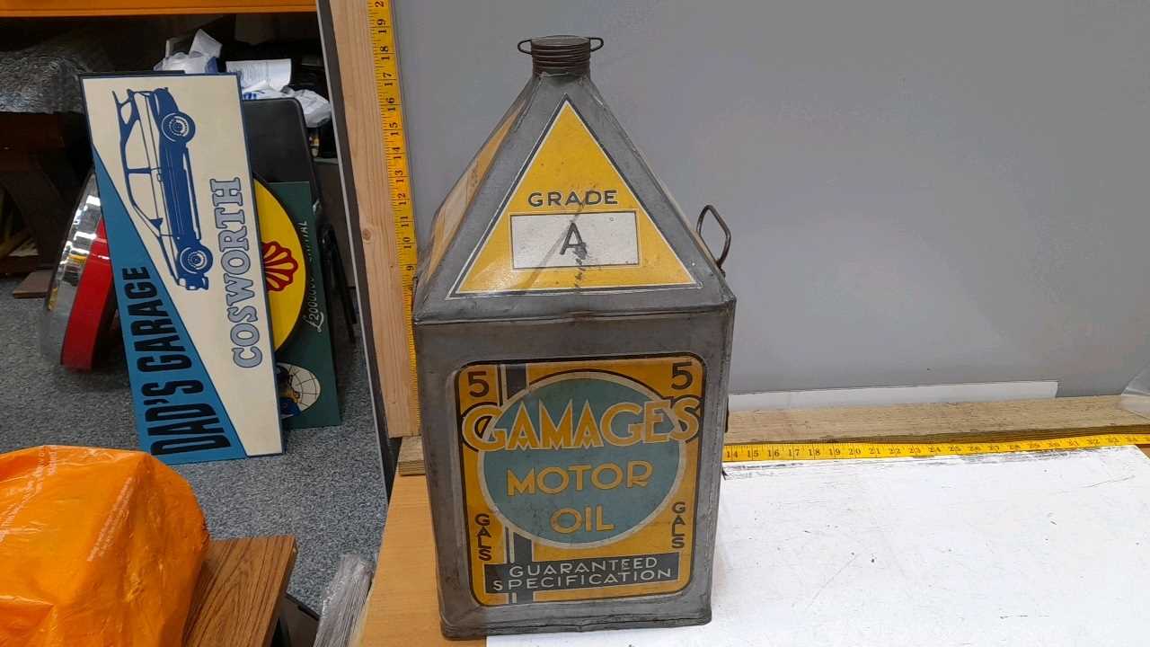 Lot 125 - GRAMAGED MOTOR OIL 5 GALLON CAN