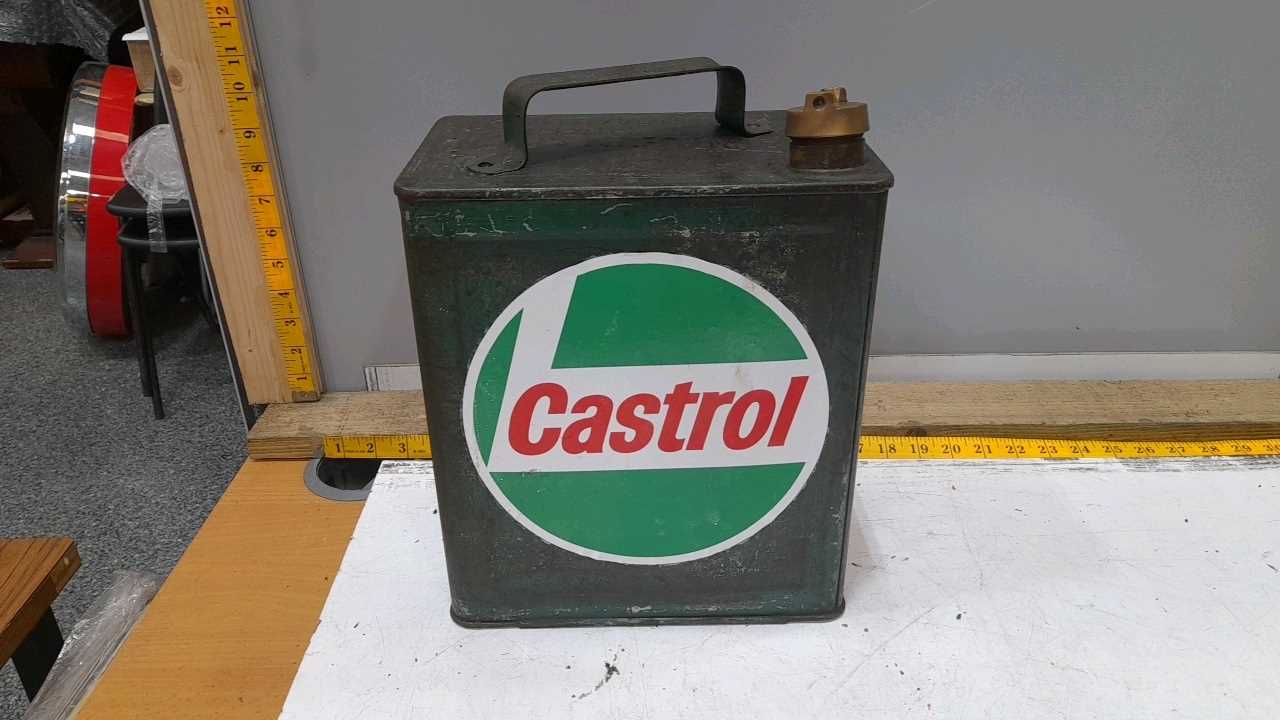 Lot 418 - GREEN CASTROL PETROL CAN