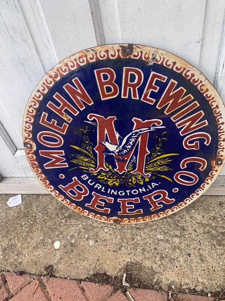 Lot 431 - MOEHN BREWING CO BEER ENAMEL SIGN 18" DIA