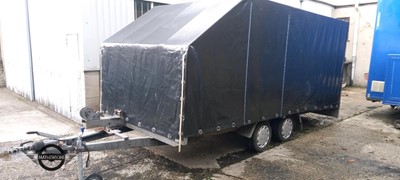 Lot 160 - COVERED TRAILER