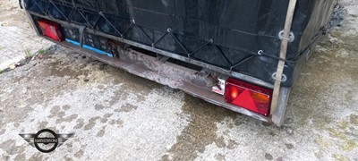 Lot 160 - COVERED TRAILER