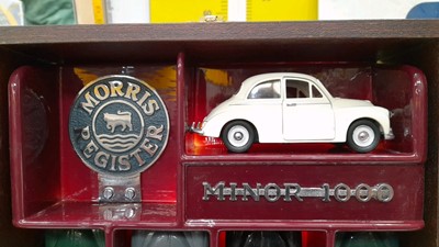 Lot 473 - MORRIS 1000 DISPLAY BOX