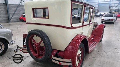 Lot 534 - 1928 FRANKLIN SALOON