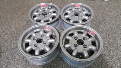 Lot 563 - SET OF 4 MINI MINILITE RIMS