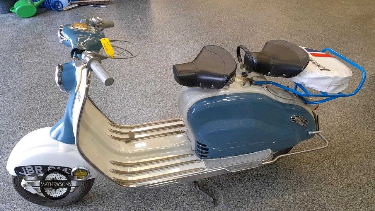 Lot 355 - 1957 LAMBRETTA LD150