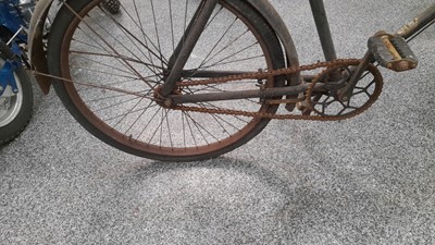 Lot 662 - BUTCHER / BAKER BIKE