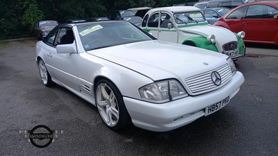 Lot 320 - 1991 MERCEDES SL300