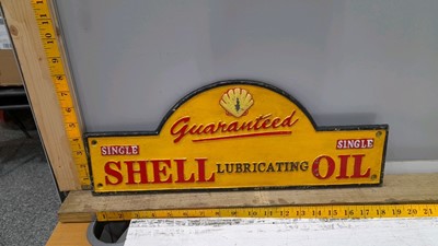 Lot 581 - SHELL LUBRICATING OIL CAST REPRO SIGN