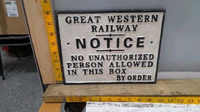 Lot 593 - GREAT WESTERN RAILWAY NOTICE CAST REPRO SIGN