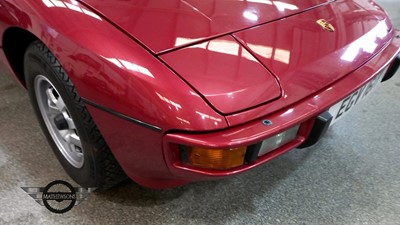 Lot 318 - 1983 PORSCHE 924