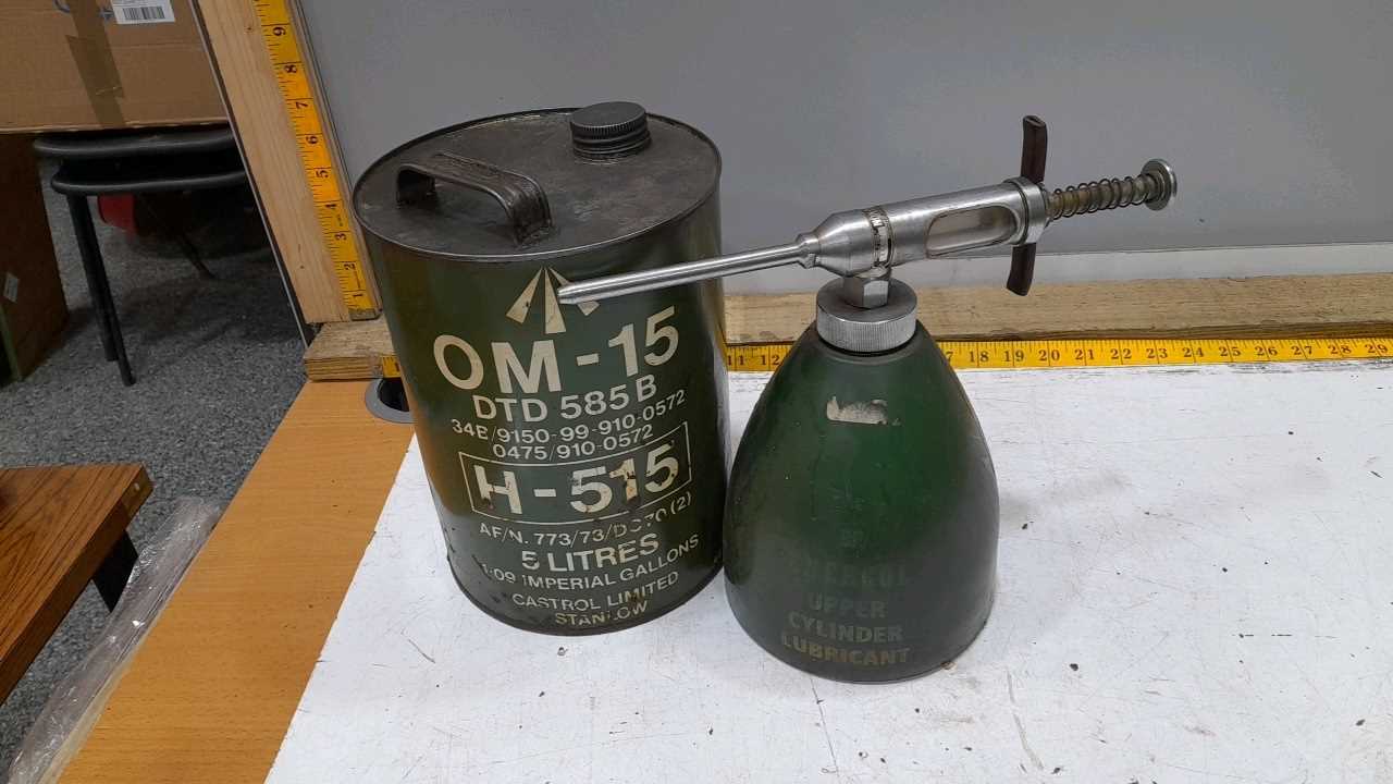 Lot 554 - BP ENERCOL UPPER CYLINDER LUBRICANT GUN AND 5L CASTROL OIL CAN